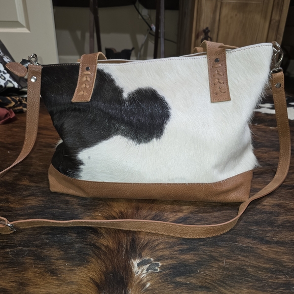 Black and Brown Cowhide DESIGNER Women's Bag - Picture 4 of 6